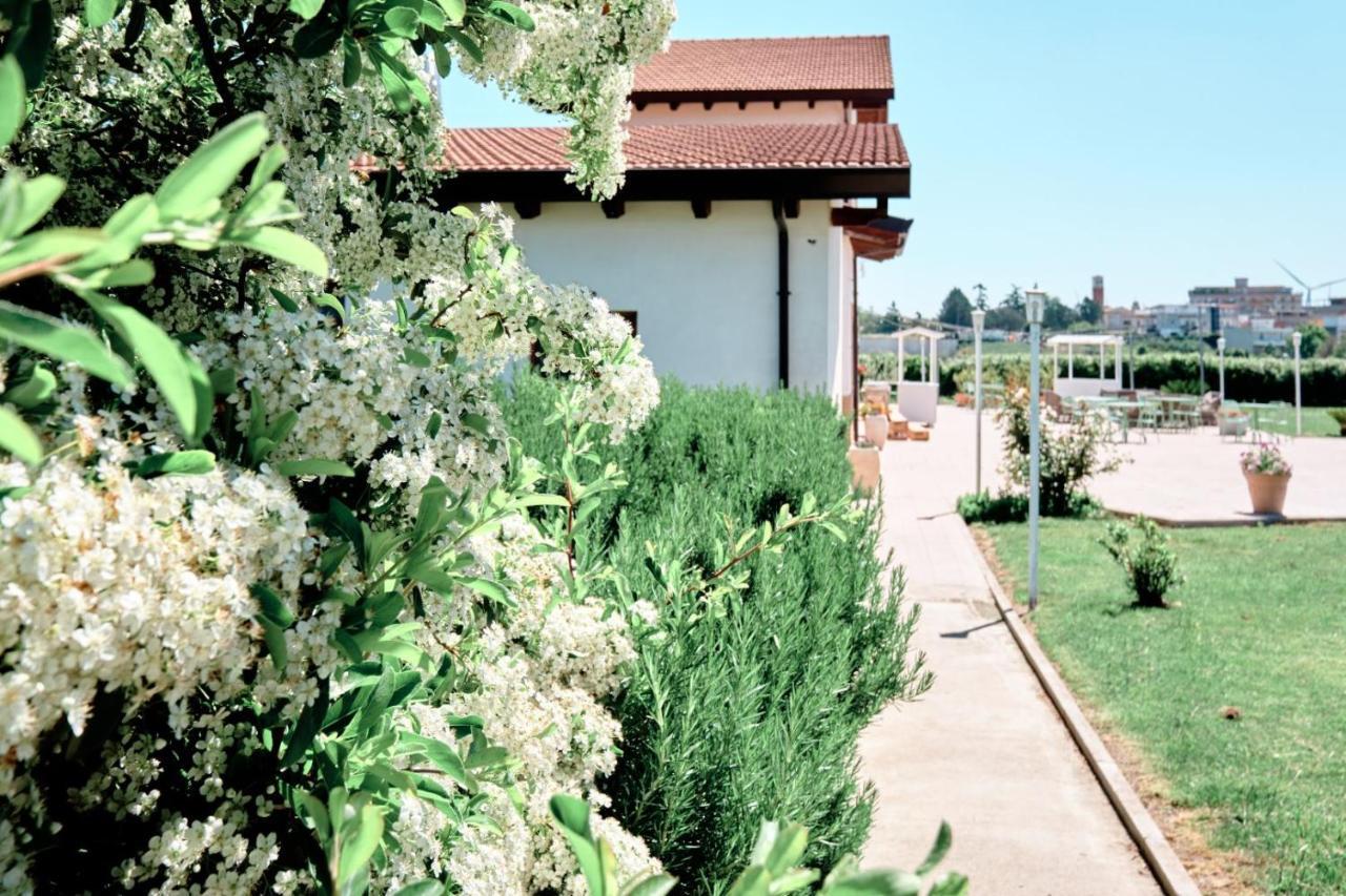 La Massaria Agriresort Orta Nova 외부 사진