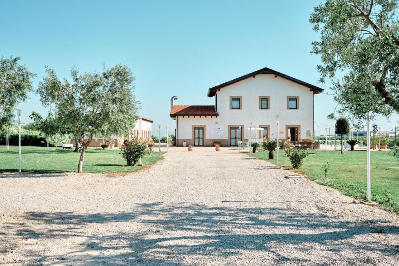 La Massaria Agriresort Orta Nova 외부 사진