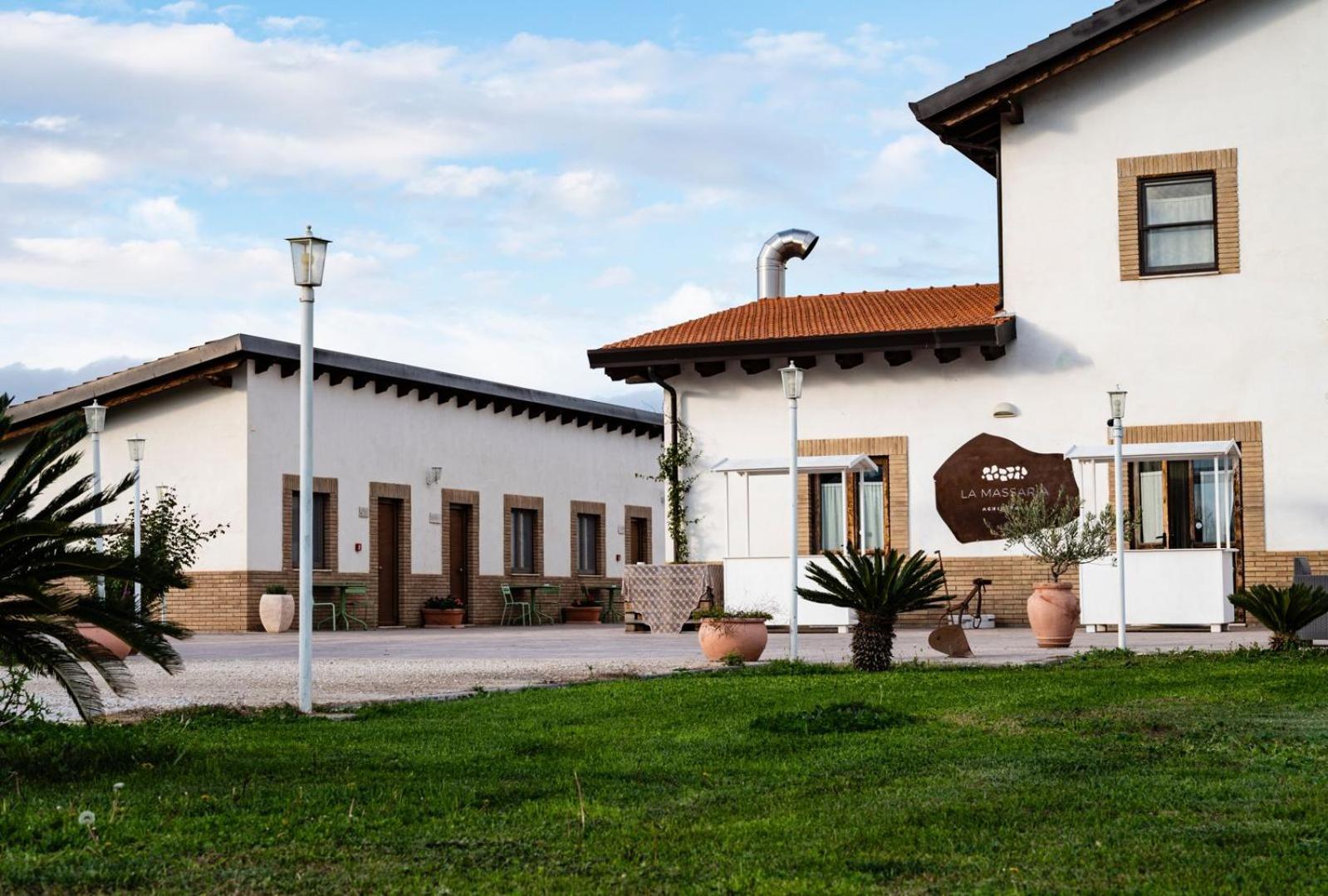 La Massaria Agriresort Orta Nova 외부 사진