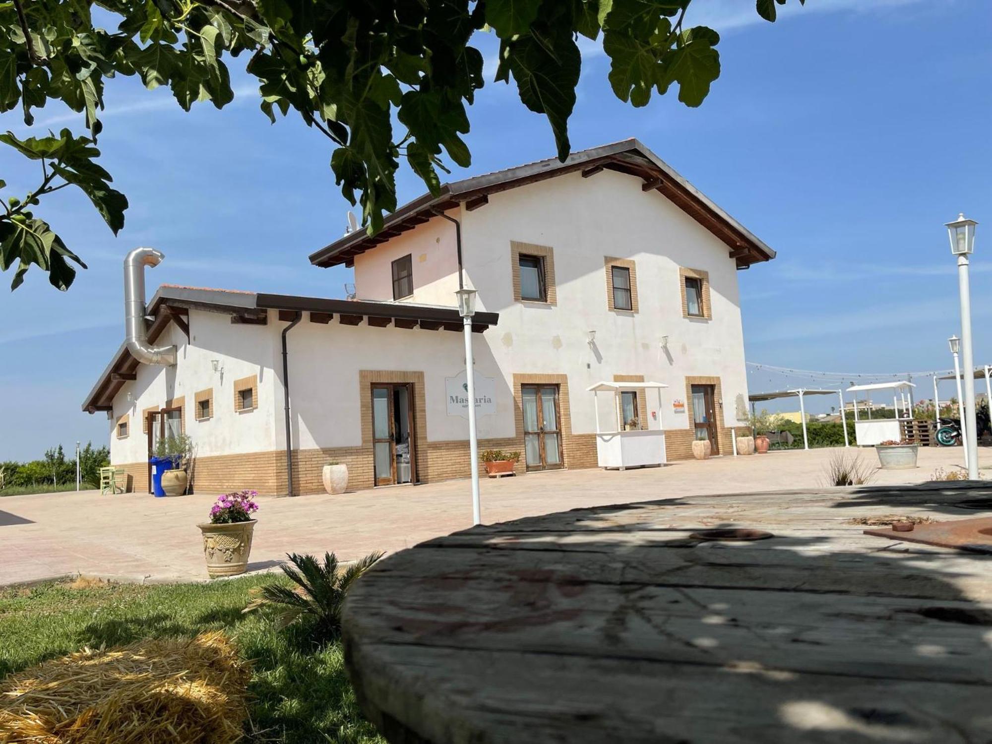 La Massaria Agriresort Orta Nova 외부 사진